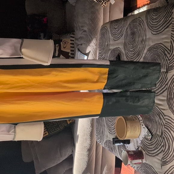 Green Bay Packer boys 8/10 costume - Picture 3 of 6